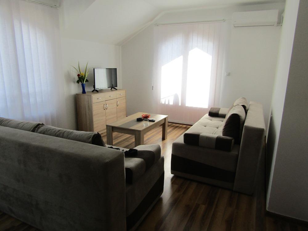 Apartment And Rooms Konak Višegrad Extérieur photo